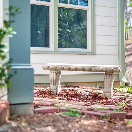 Cozy Industrial Kildaire Farms Home- Near Downtown Cary Exterior photo