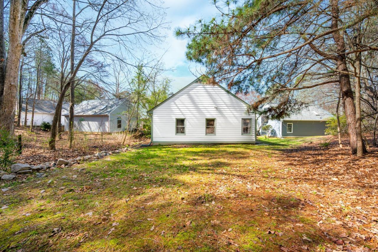 Apartment Cozy Industrial Kildaire Farms Home- Near Downtown Cary