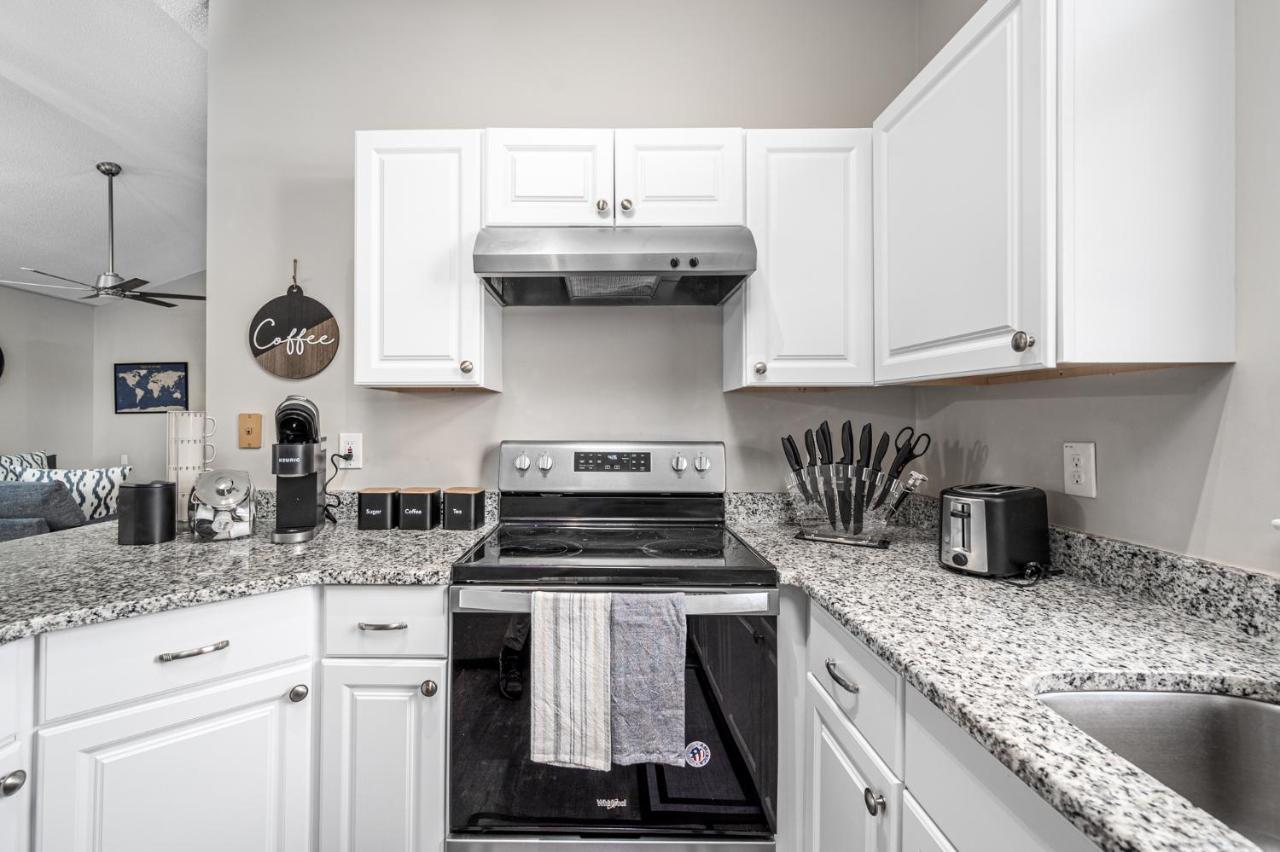 Cozy Industrial Kildaire Farms Home- Near Downtown Cary